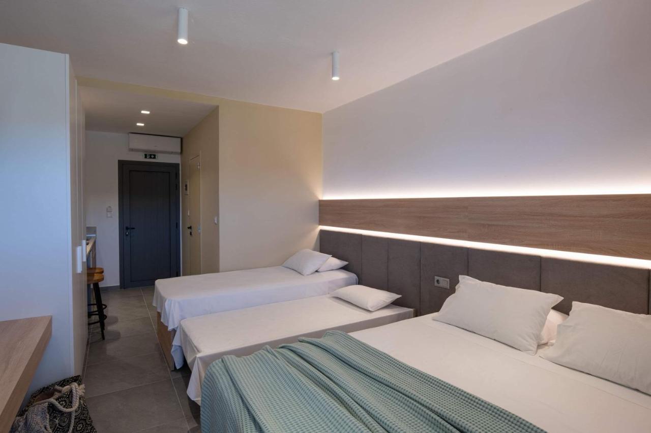 Asteras Hotel Sarti Eksteriør bilde