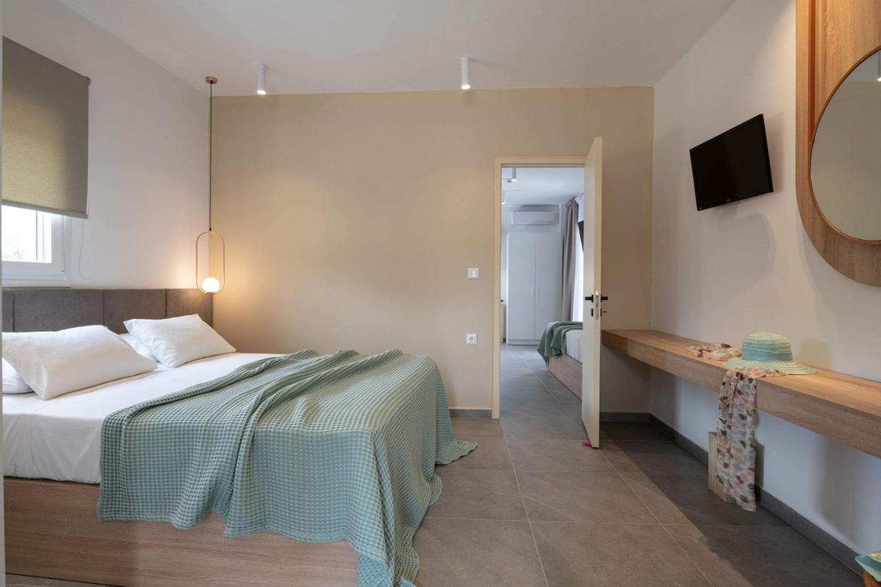 Asteras Hotel Sarti Eksteriør bilde