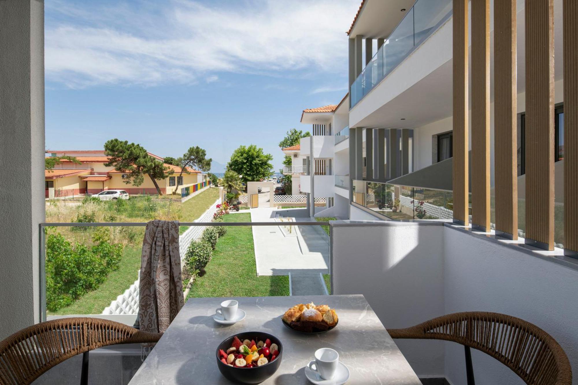 Asteras Hotel Sarti Eksteriør bilde